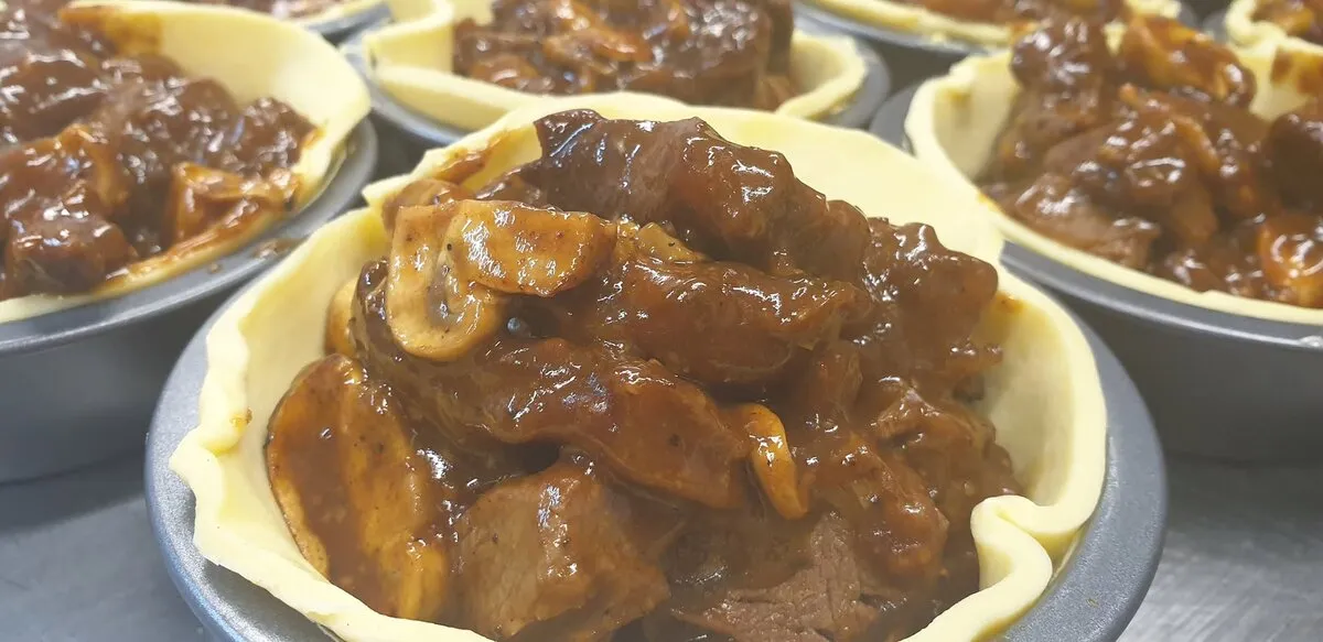 Photo of Salut Pies
